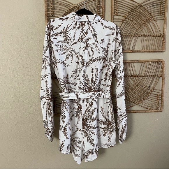 Charlie Holiday Lola Linen Romper Playsuit Isle of Palms White Linen Sz 6 B11 - Picture 2 of 8